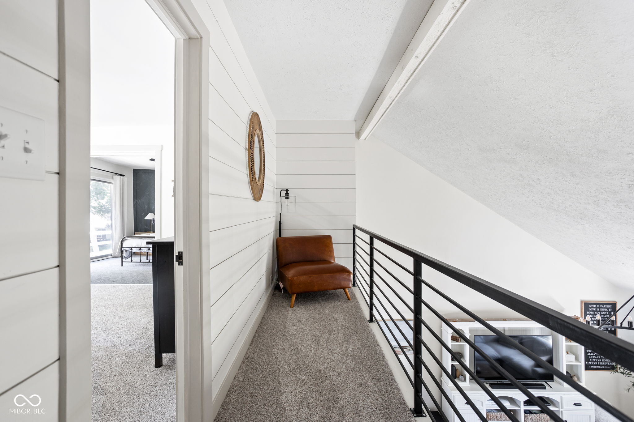 1709 Mulberry Circle