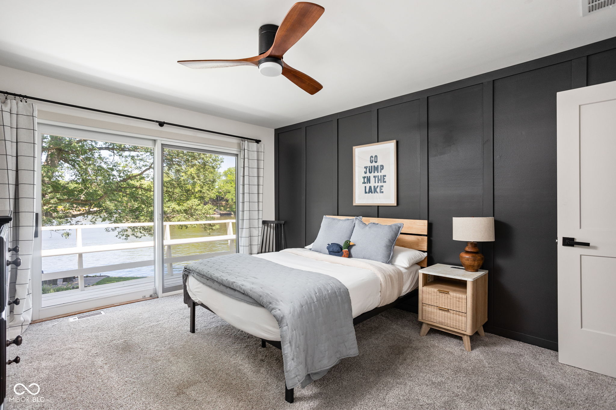 1709 Mulberry Circle