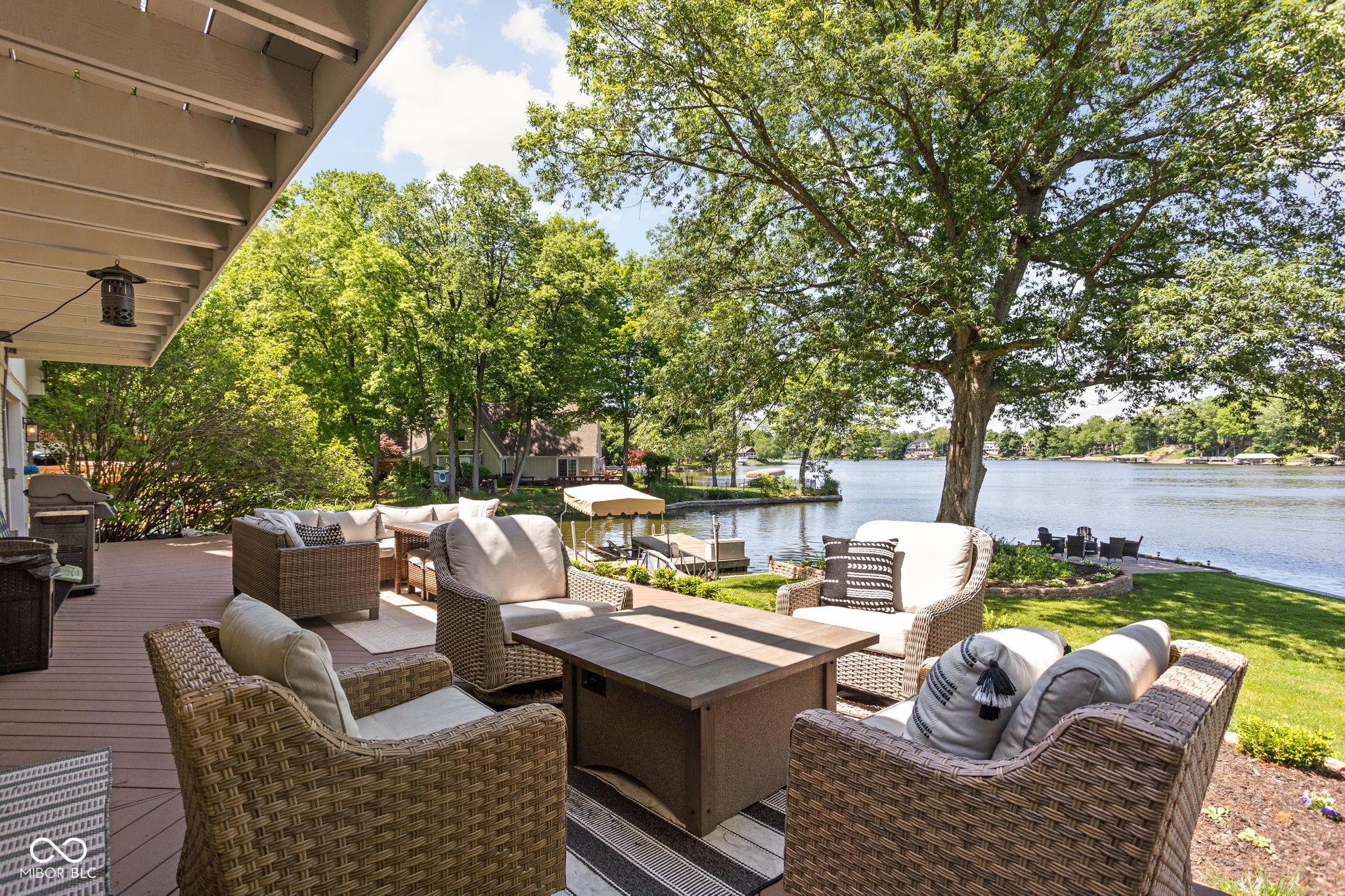 1709 Mulberry Circle