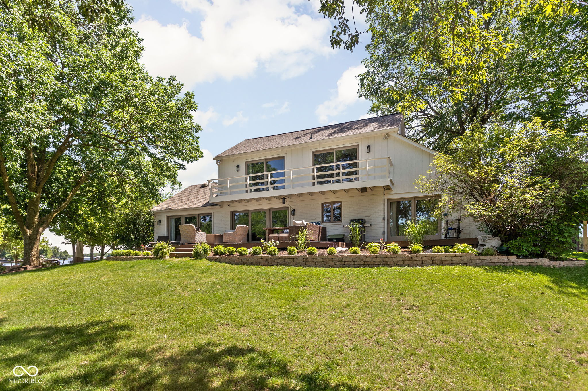 1709 Mulberry Circle