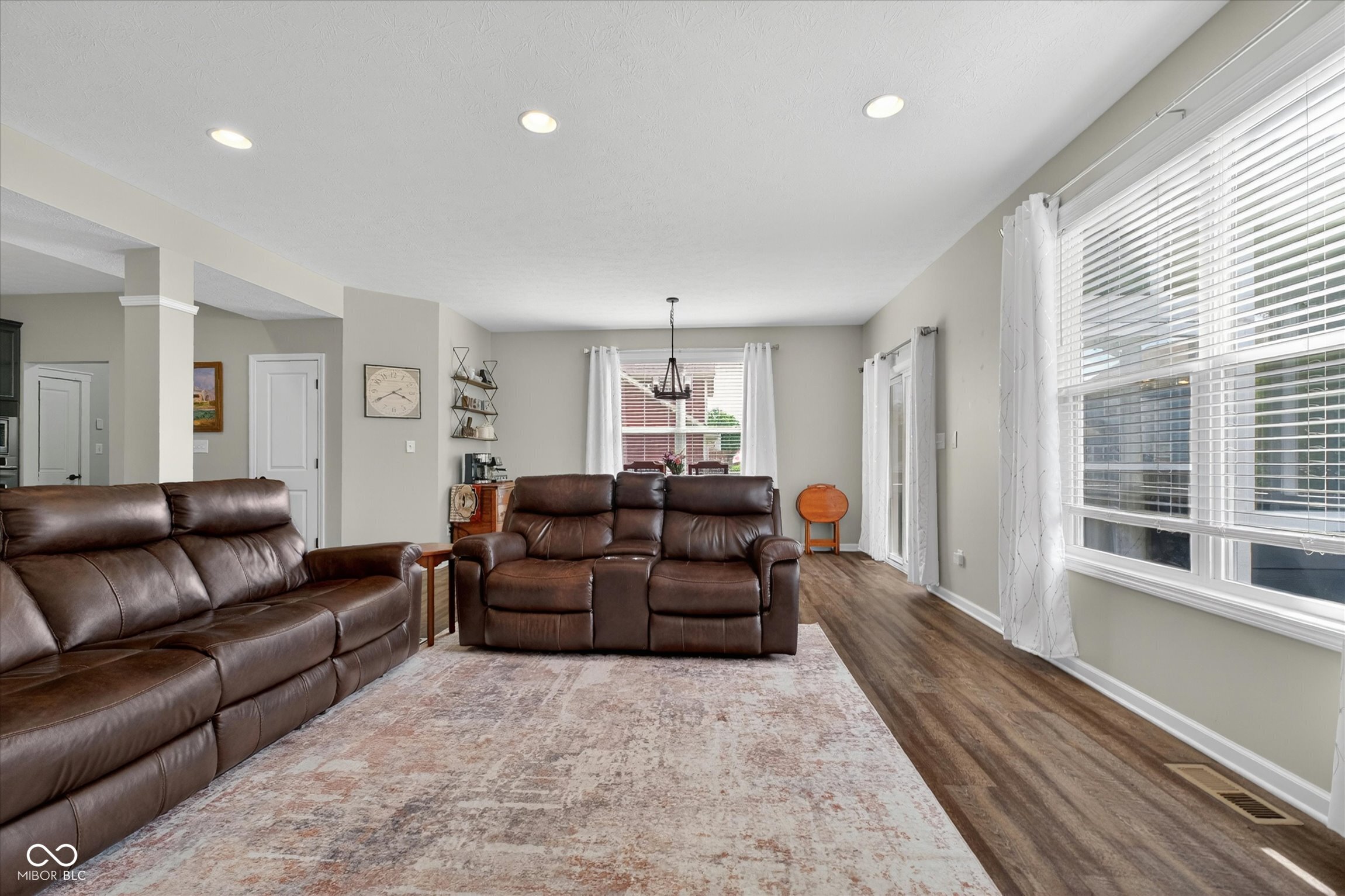 4000 W Morse Drive