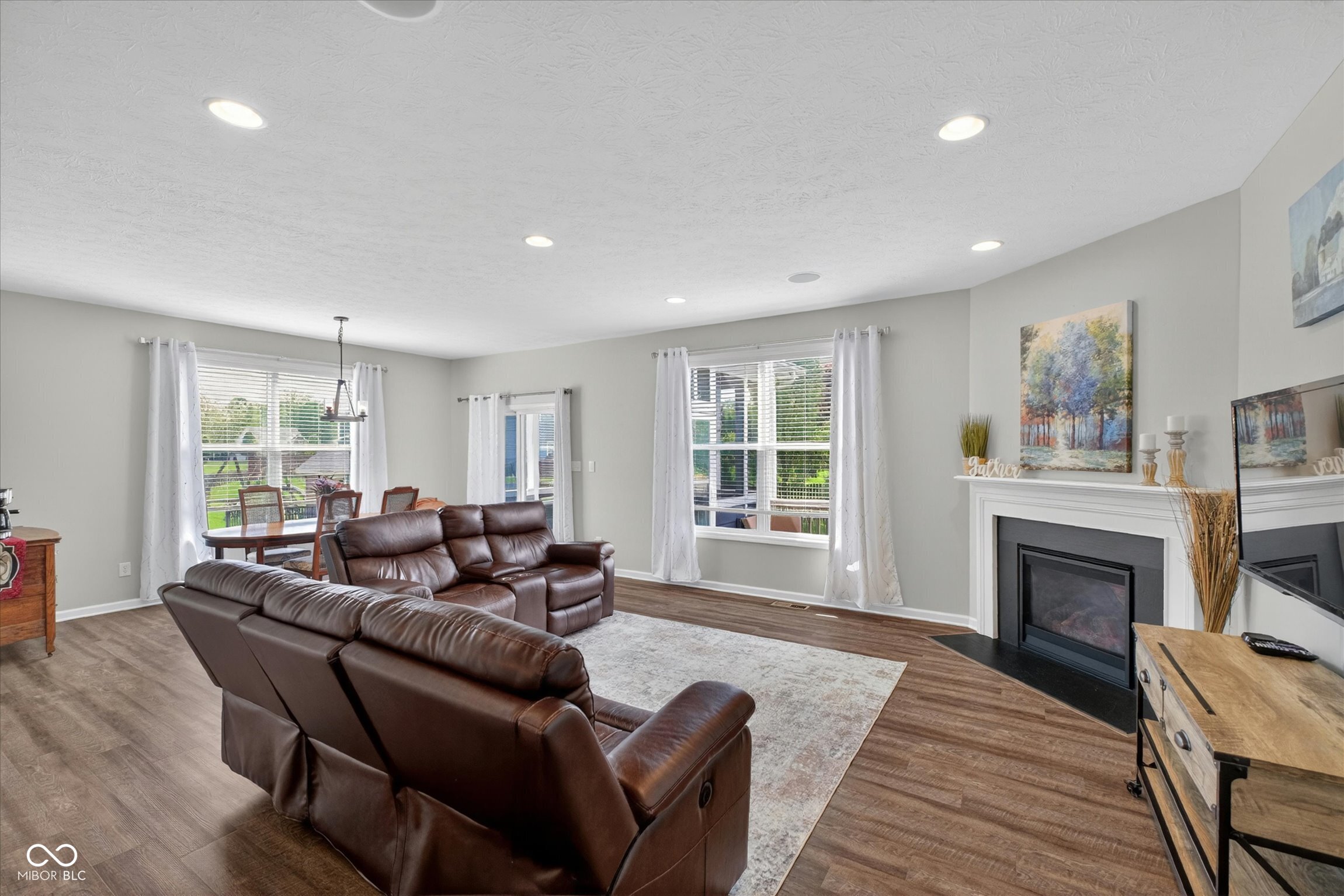 4000 W Morse Drive