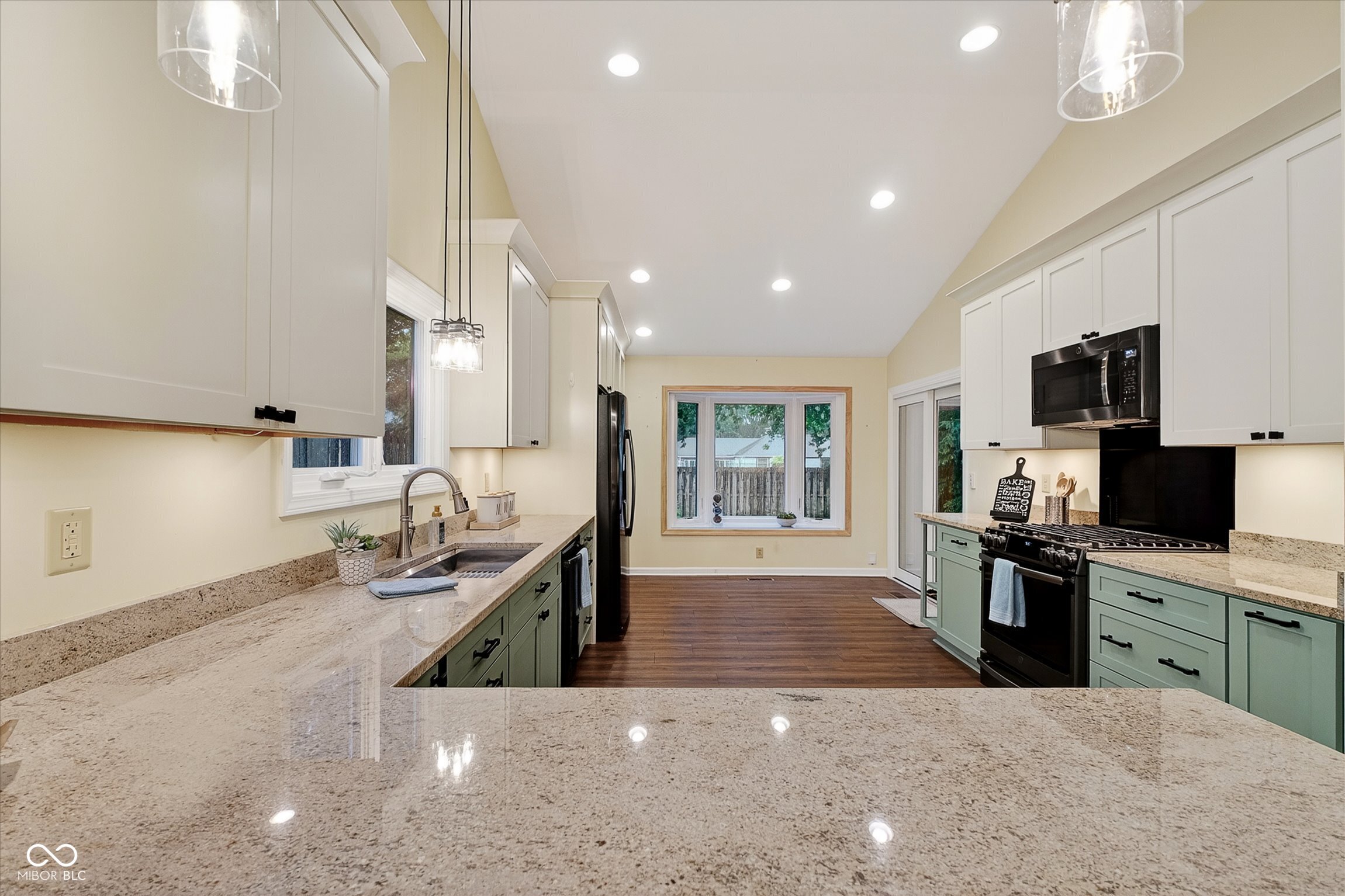 12055 Waterford Lane