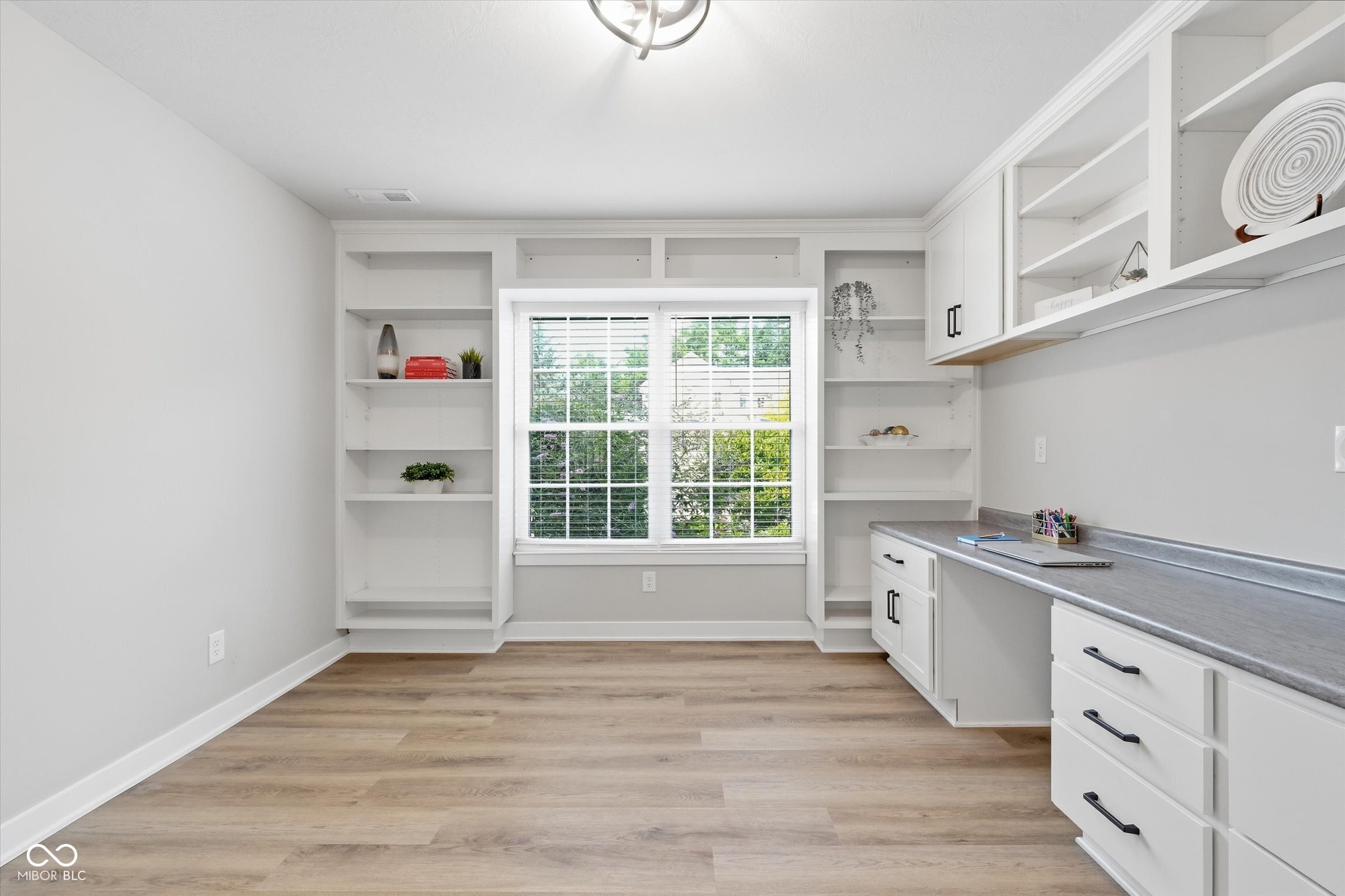 3731 Challenger Drive