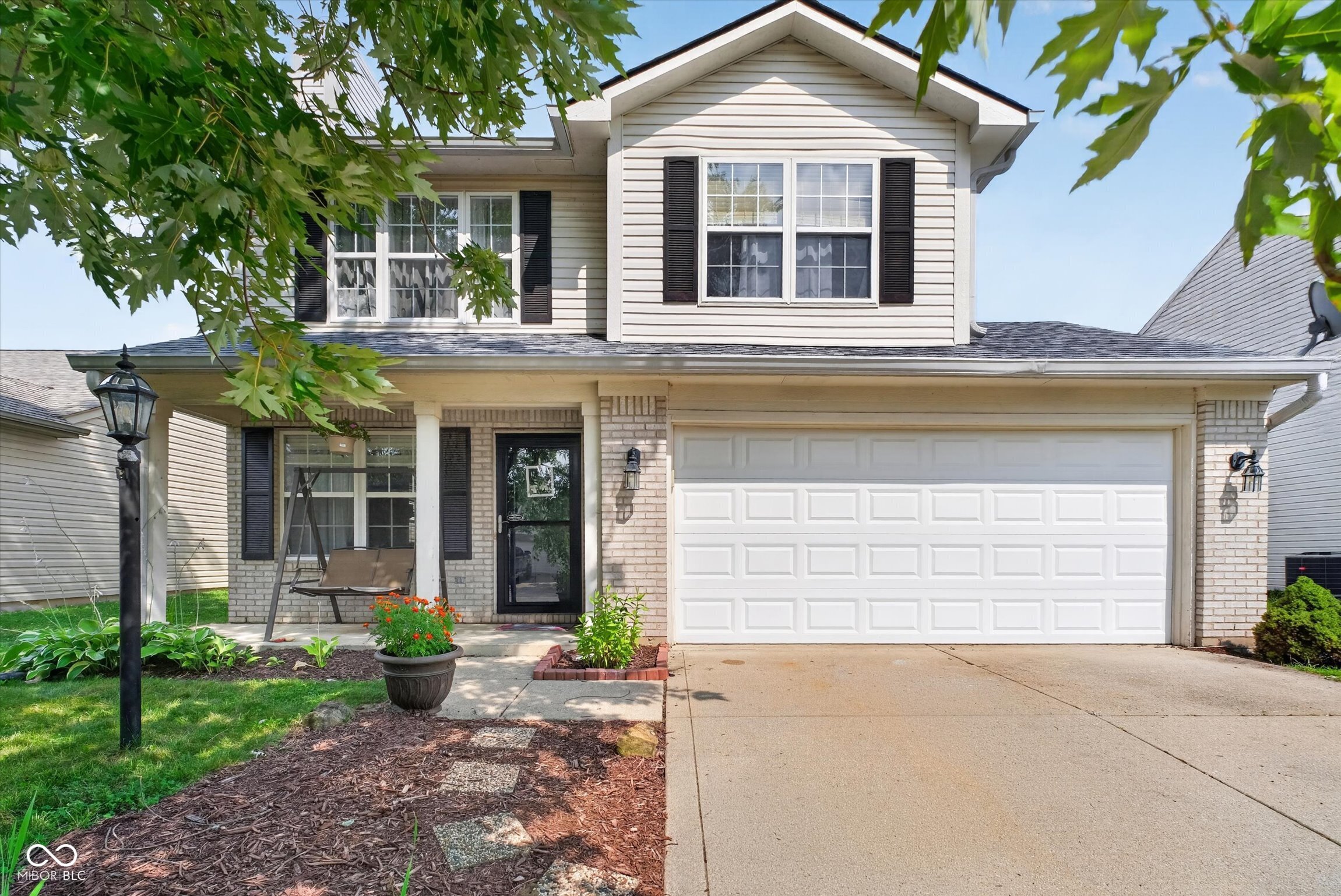 19316 Prairie Crossing Drive