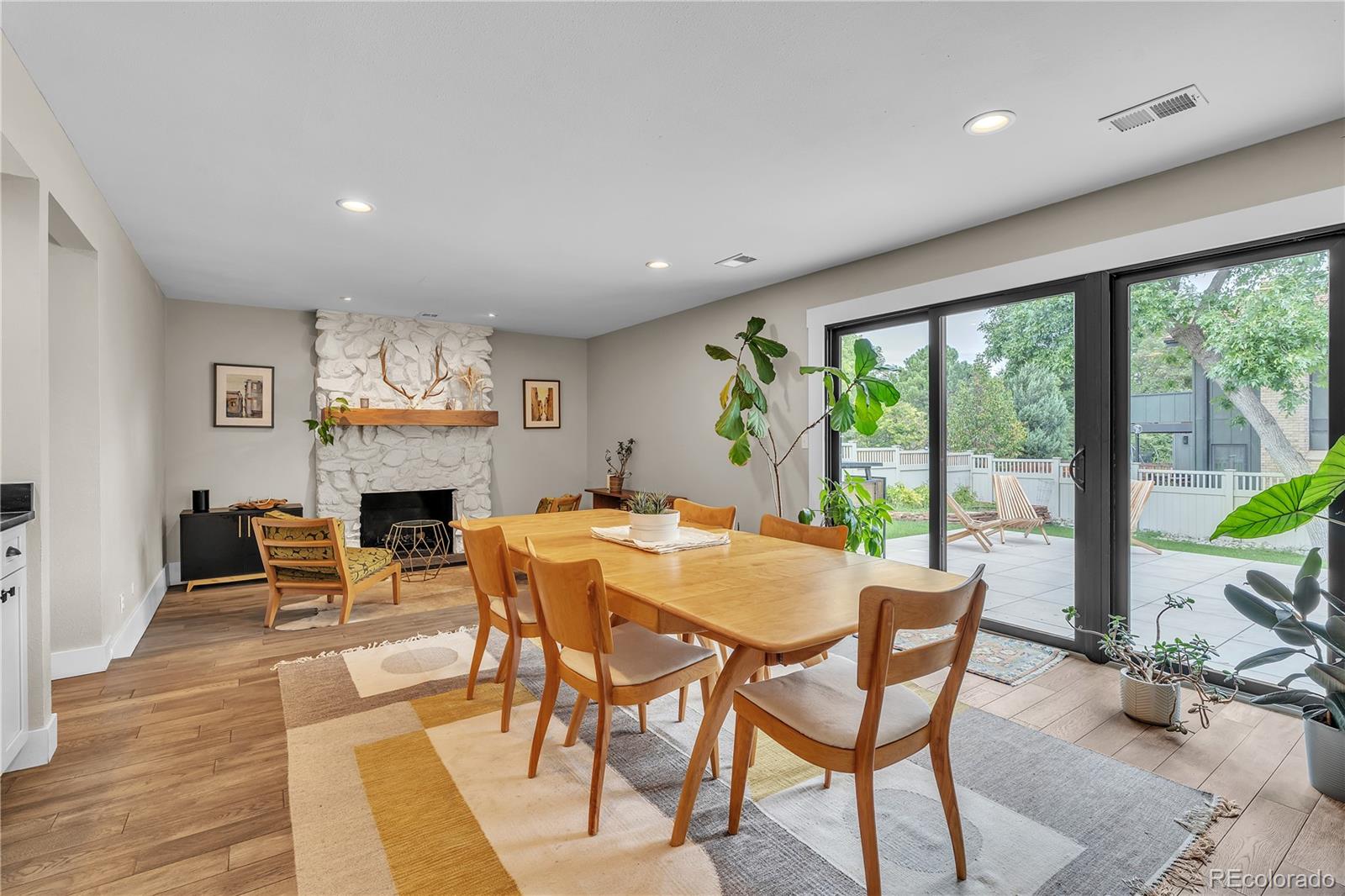 7391 S Costilla Street