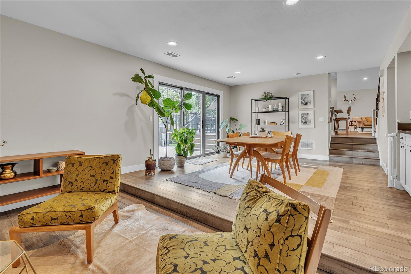 7391 S Costilla Street