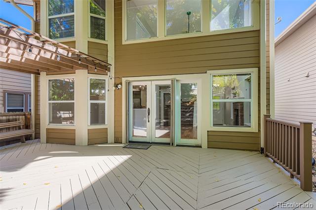 8261 S Race Court