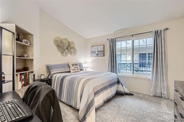 8623 E Dry Creek Road Unit: 422