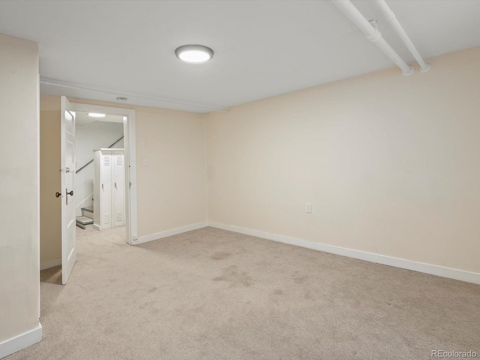 2646 Colorado Boulevard