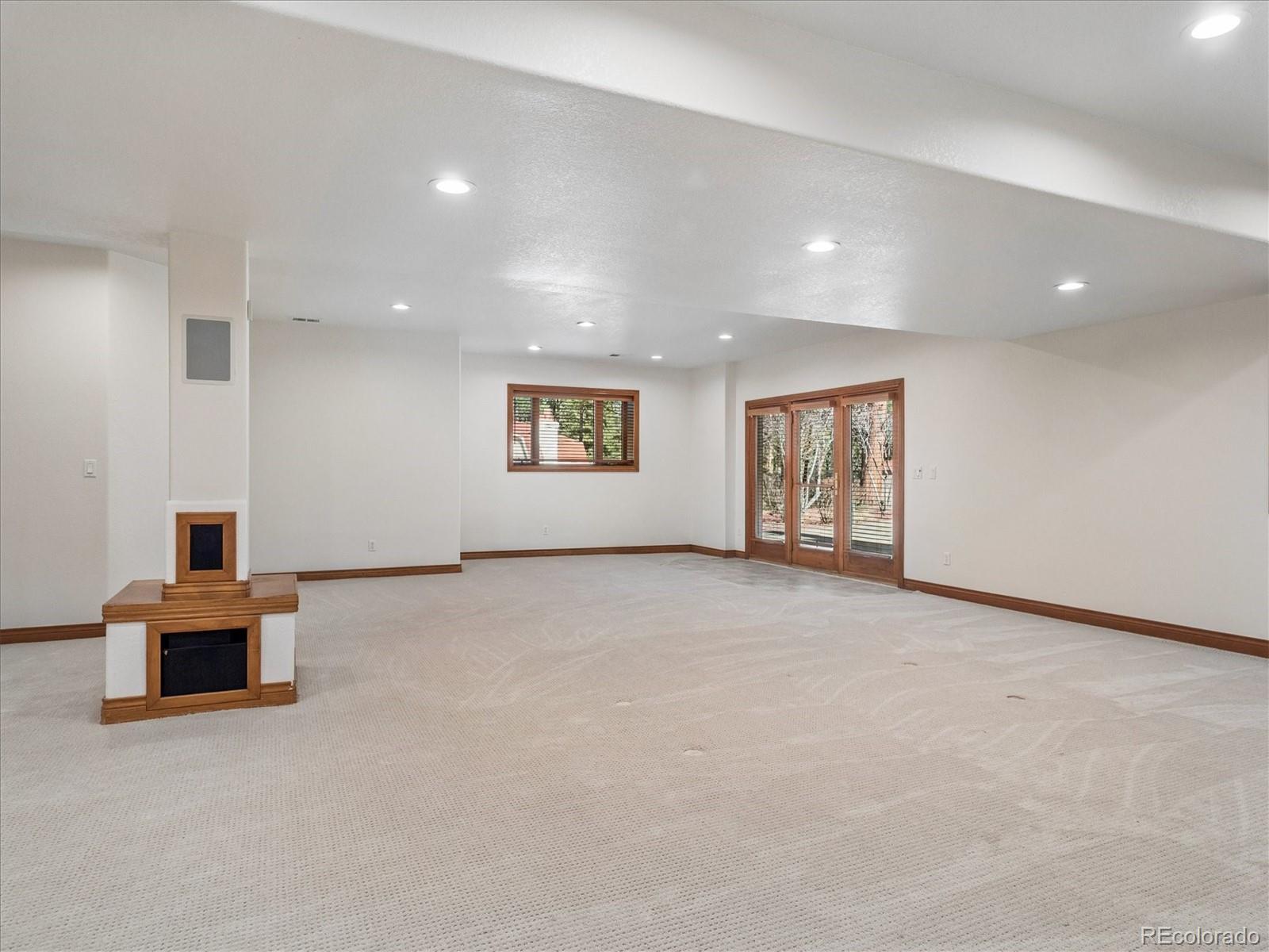 8094 E State Highway 86