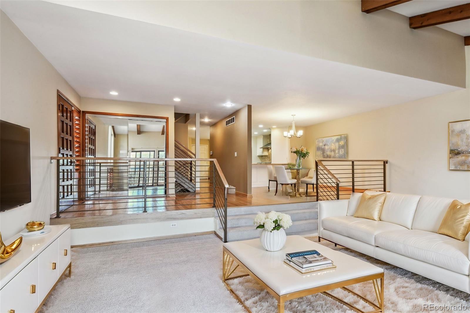 2609 S QUEBEC Street S Unit: 20