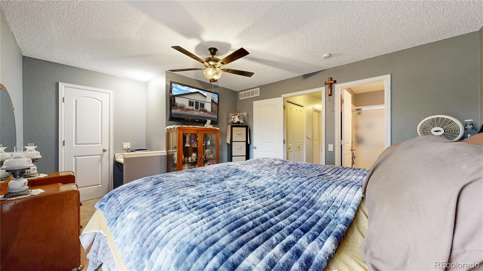 3658 S Laredo Street Unit: E