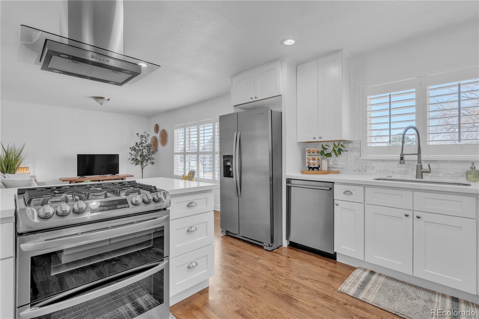 4080 S Vincennes Court