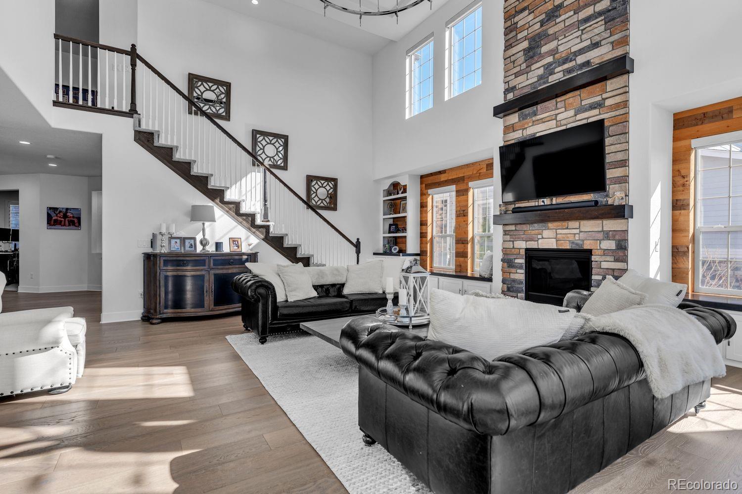 1054 Carbonate Court