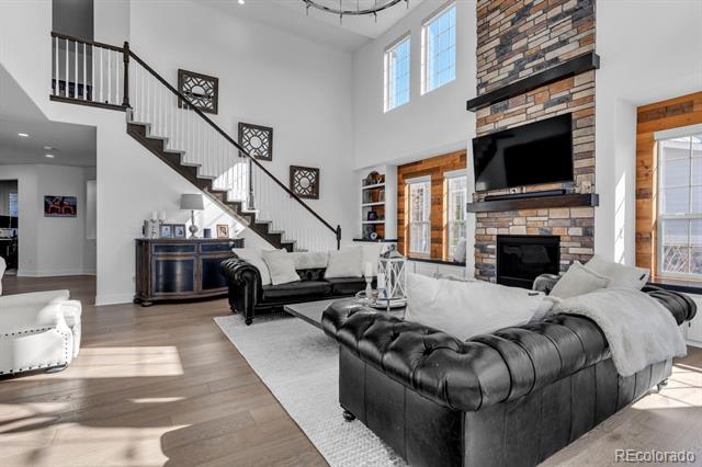 1054 Carbonate Court