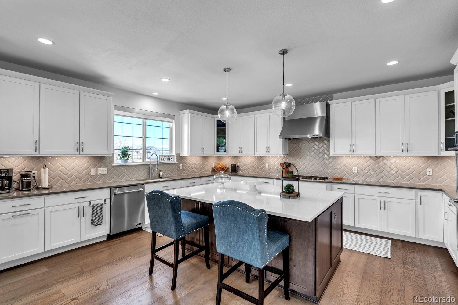 1054 Carbonate Court