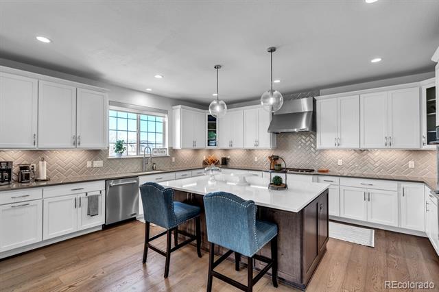1054 Carbonate Court