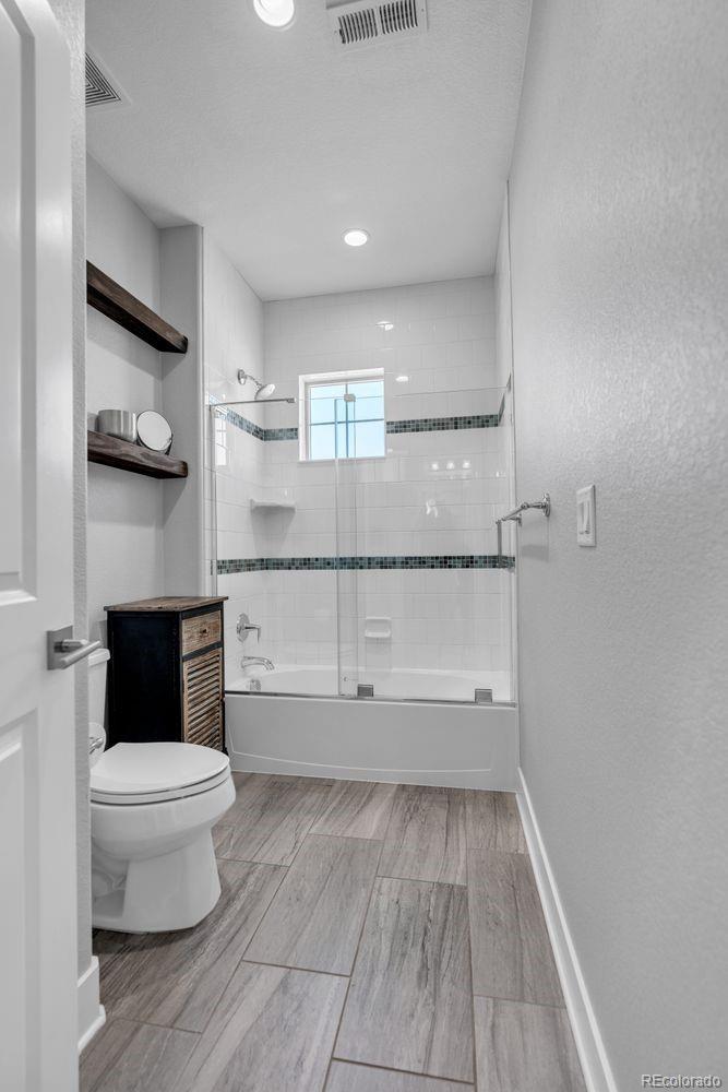 1054 Carbonate Court