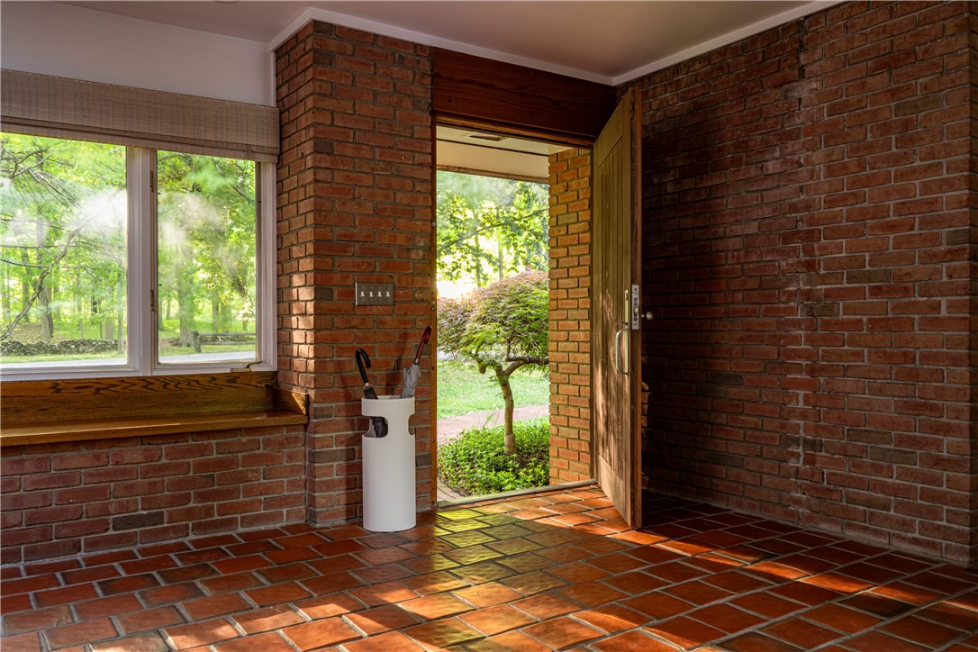122 Ridgeview