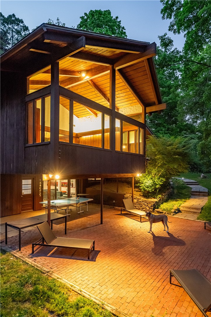 122 Ridgeview