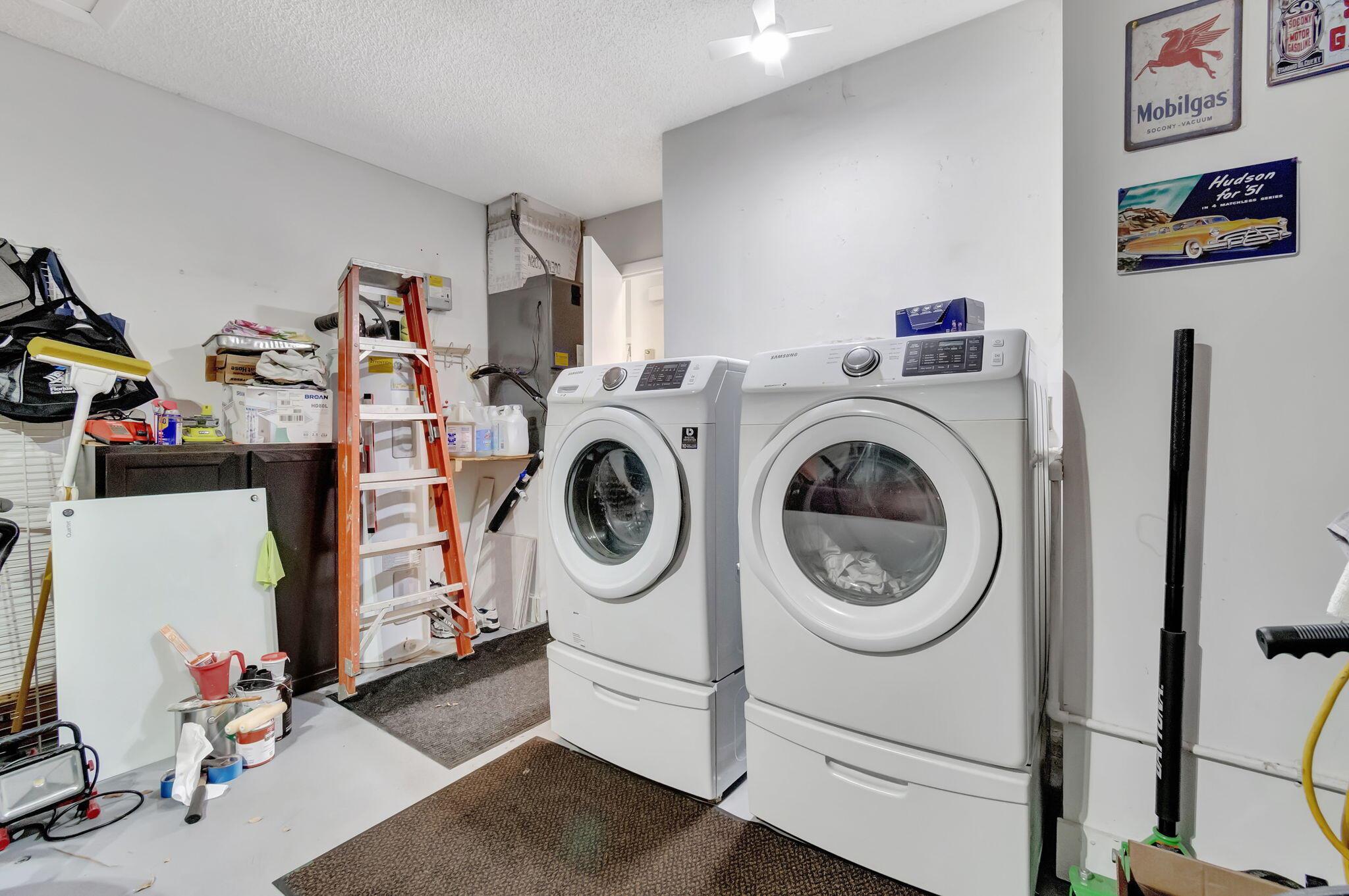 3125 NW 10th Street