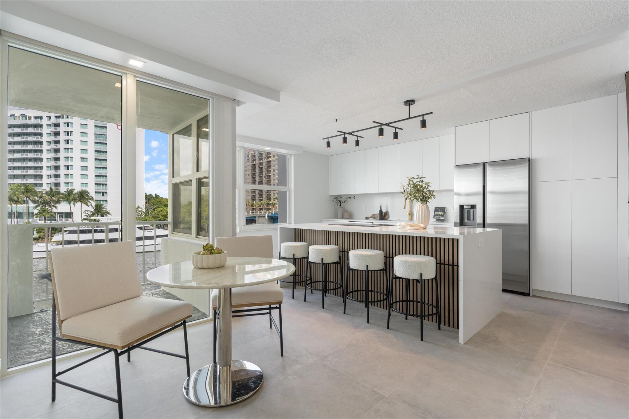 2800 E Sunrise Boulevard 4c