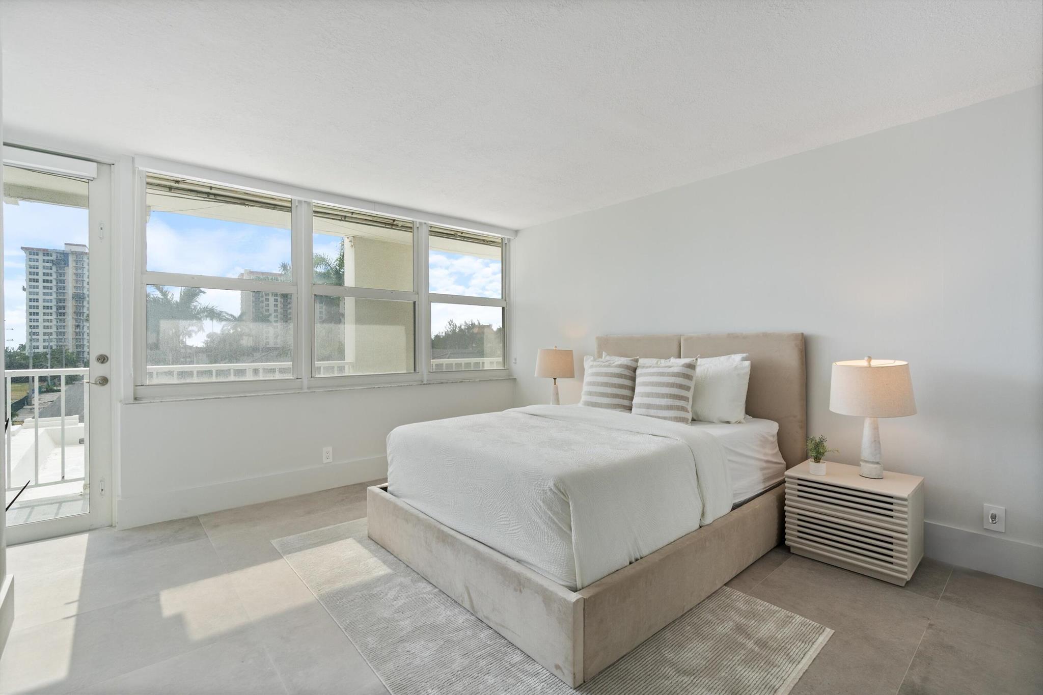 2800 E Sunrise Boulevard 4c