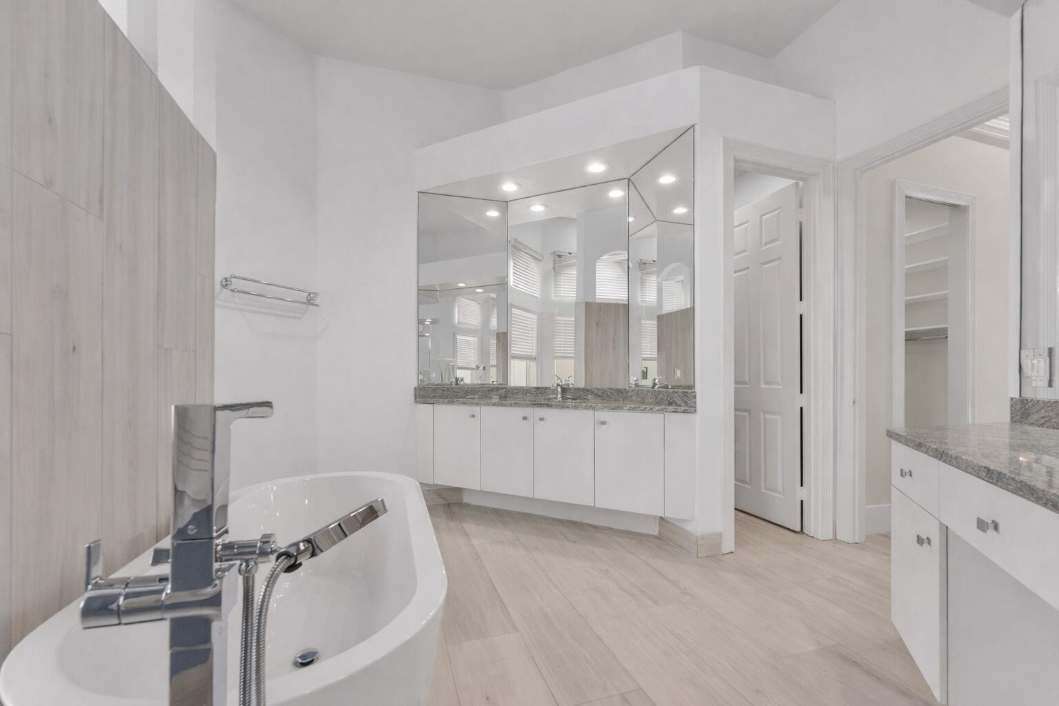 21836 Cypress Palm Ct