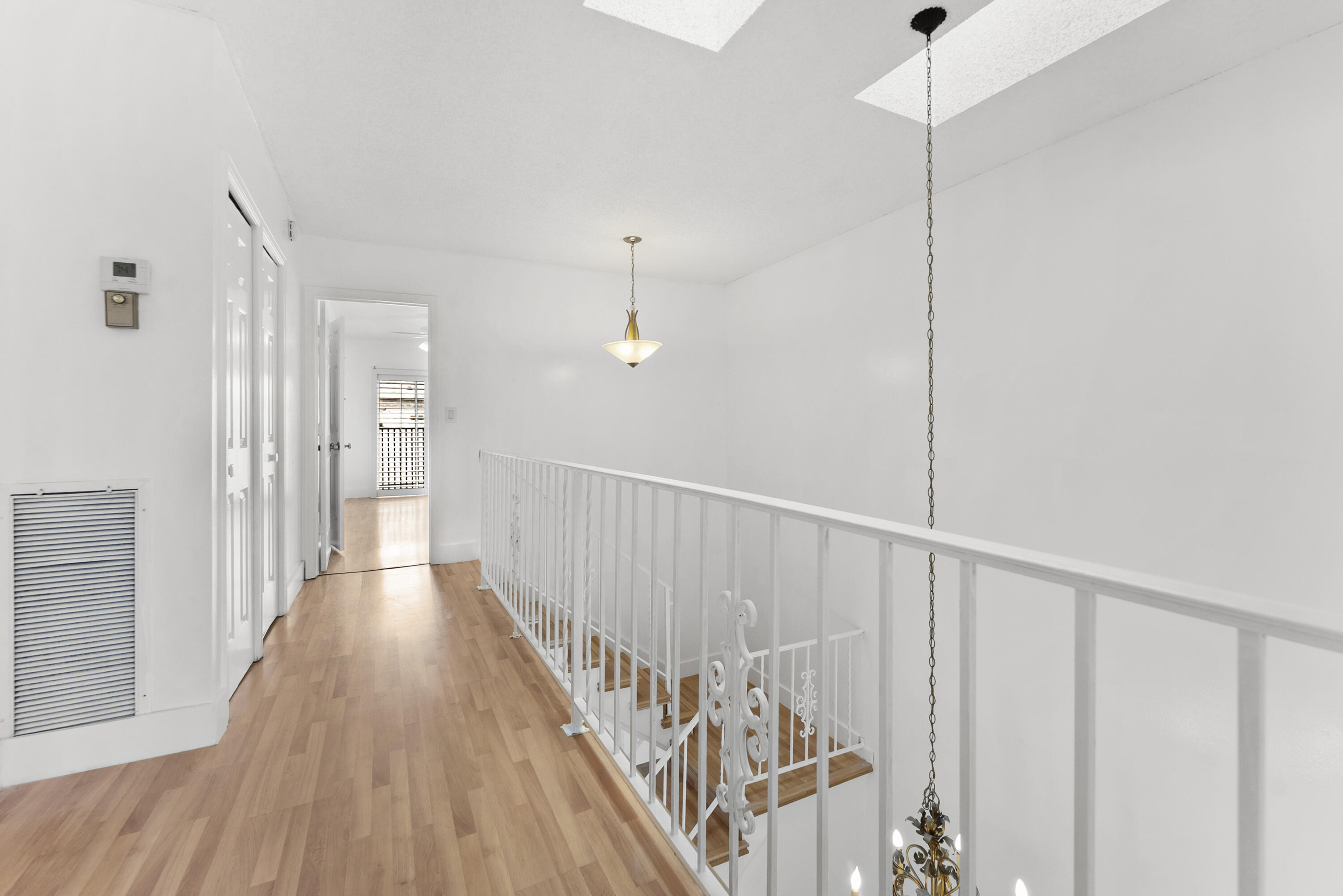 1194 Hillsboro Mile 72