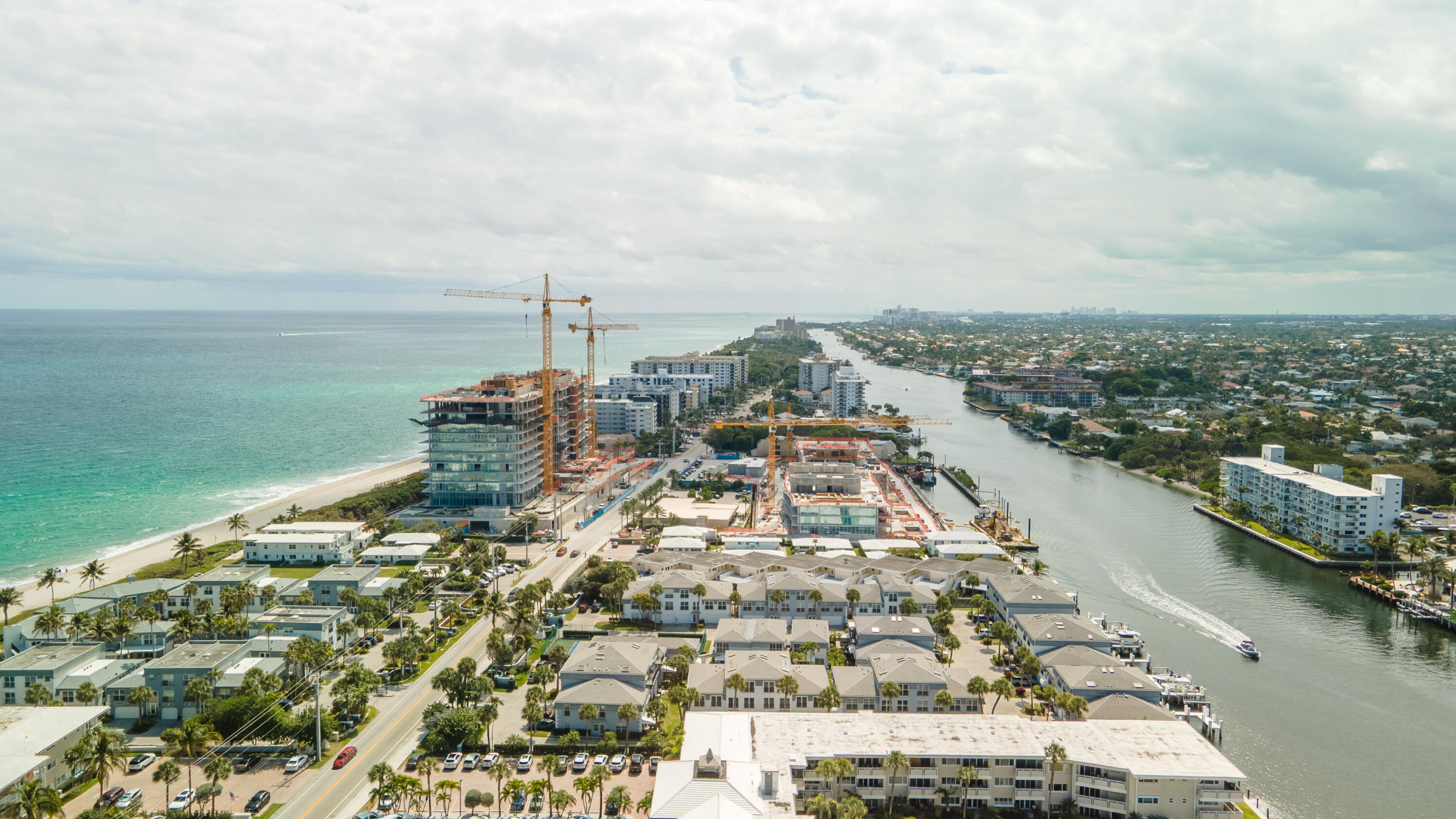 1194 Hillsboro Mile 72