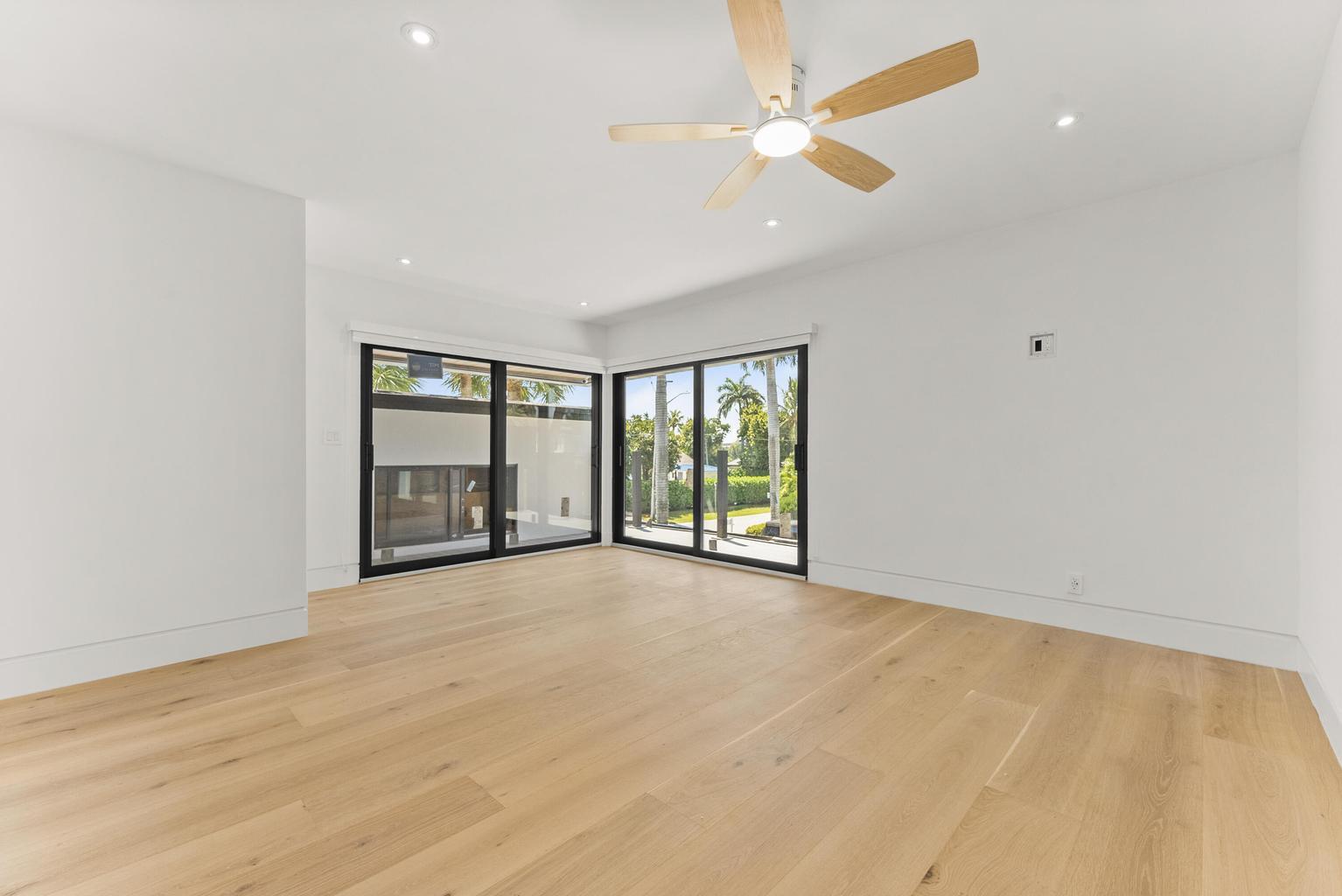 1692 S Ocean Boulevard