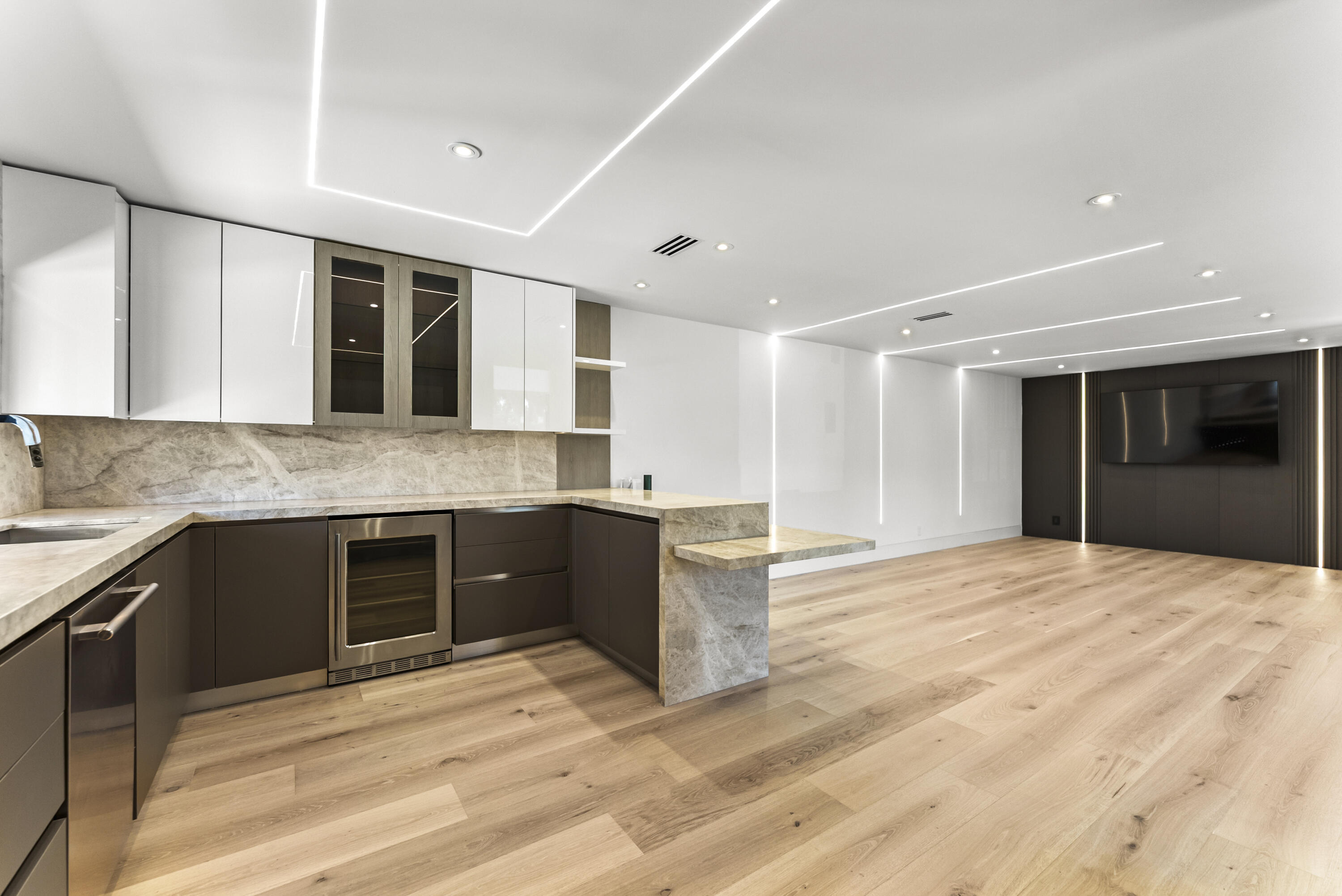 1692 S Ocean Boulevard