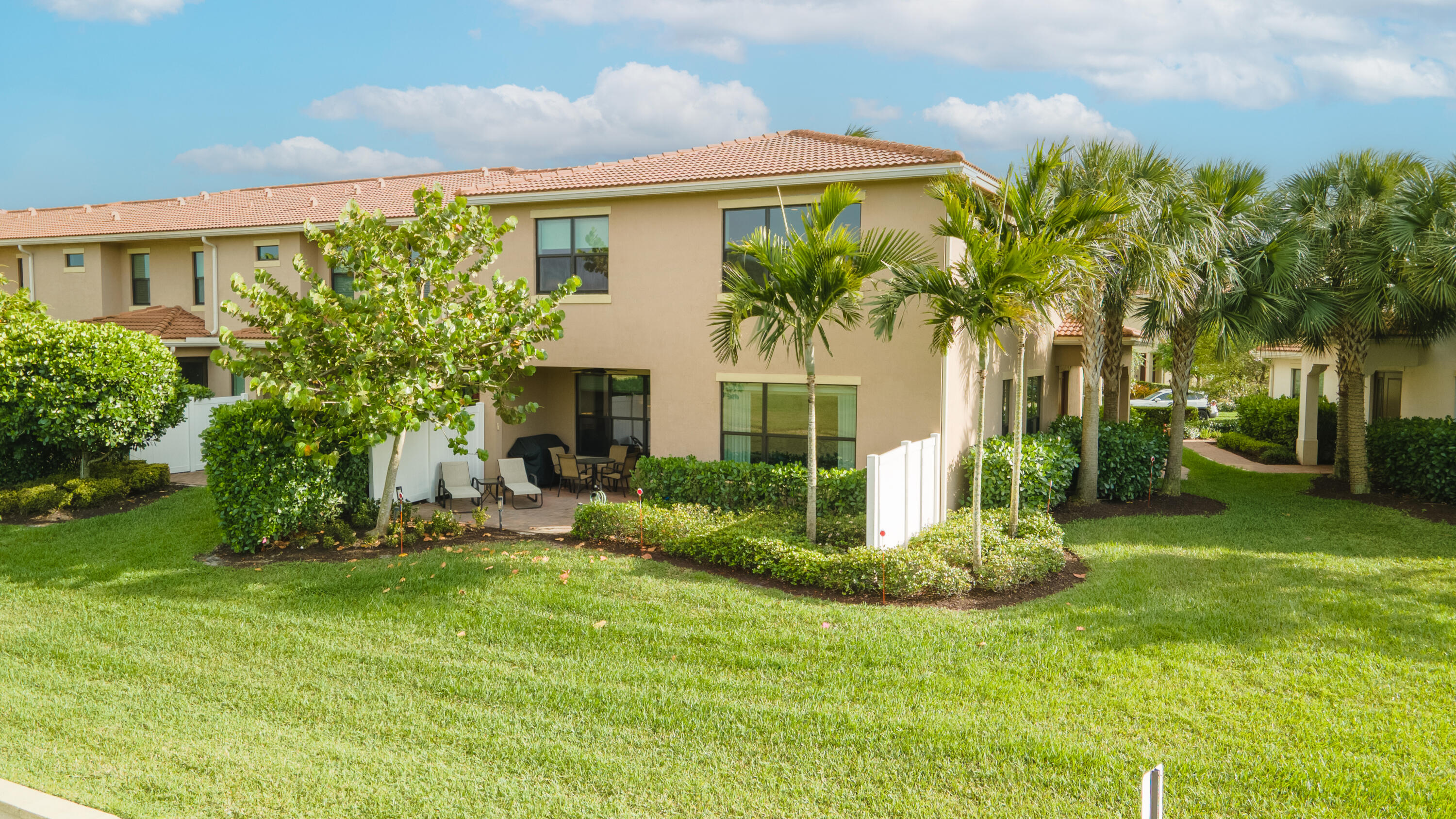 9941 Brickhill Drive