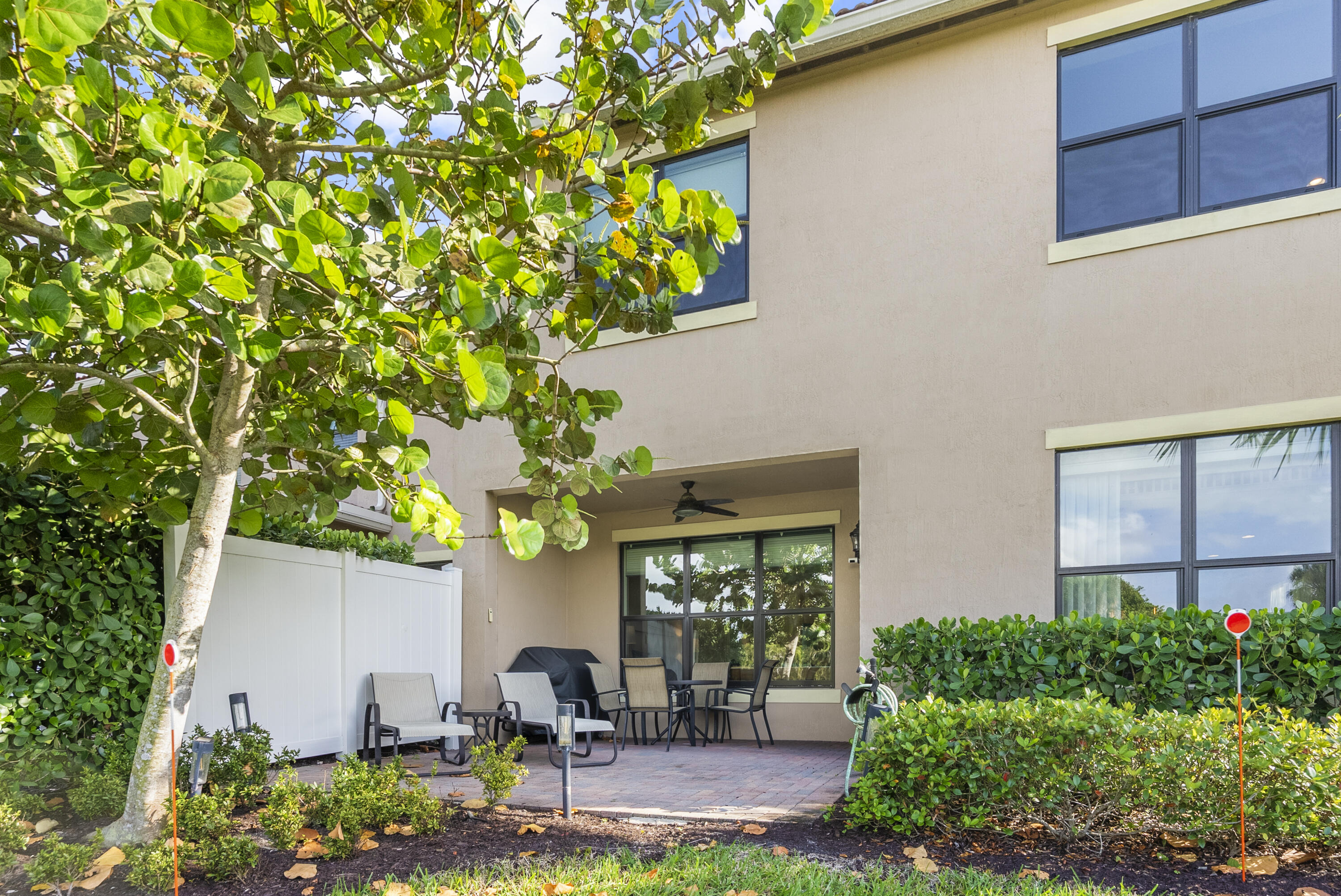 9941 Brickhill Drive