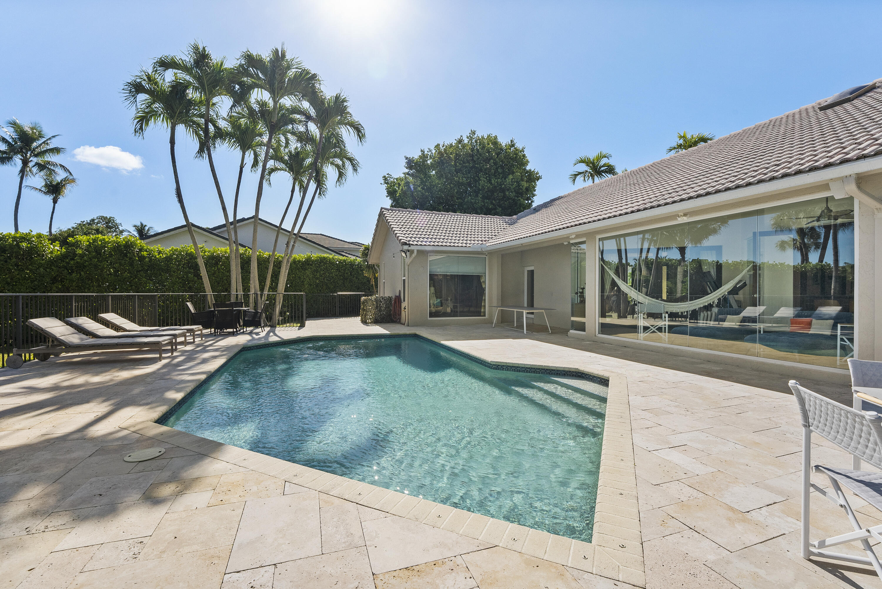 2245 SW 16th Place
