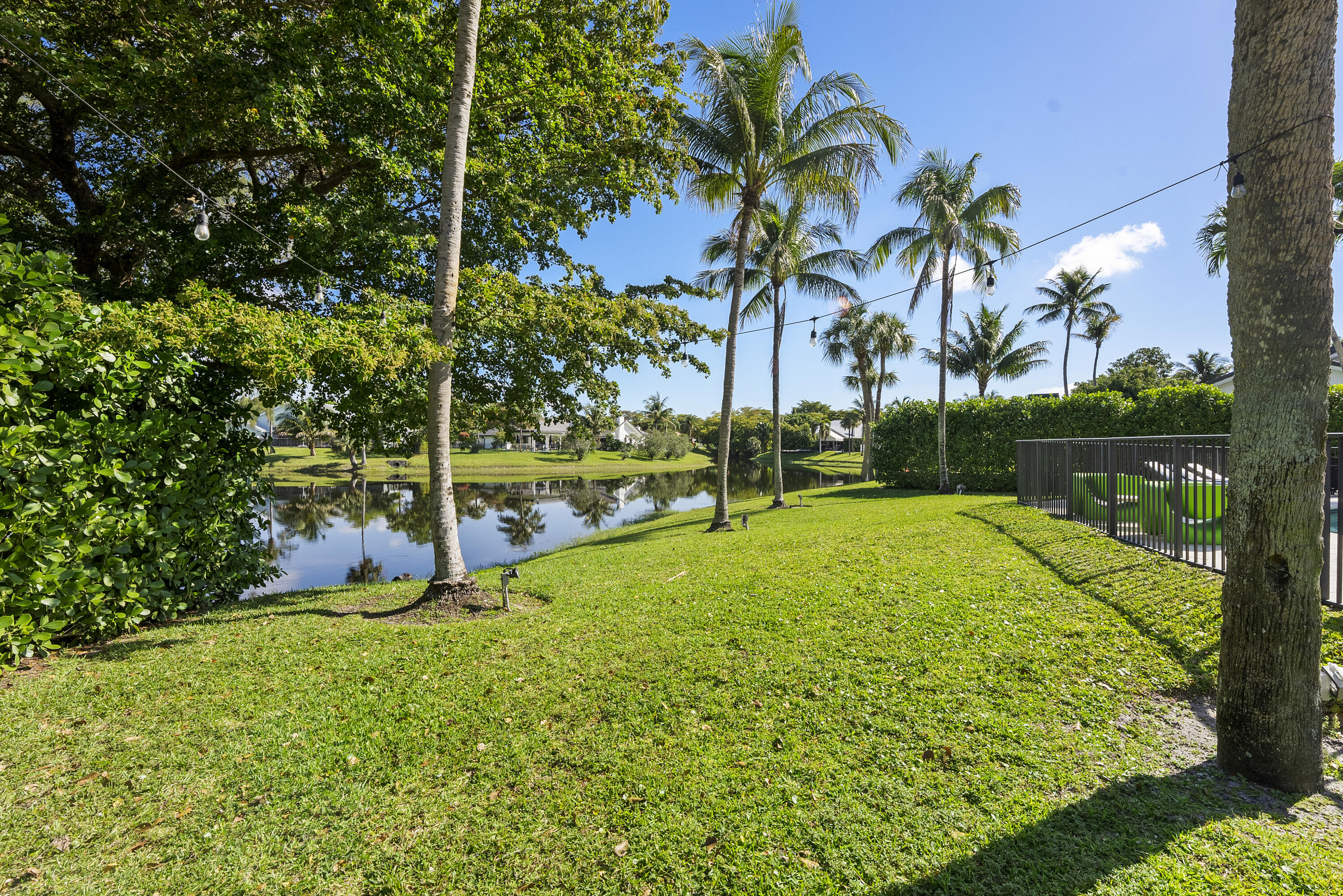 2245 SW 16th Place