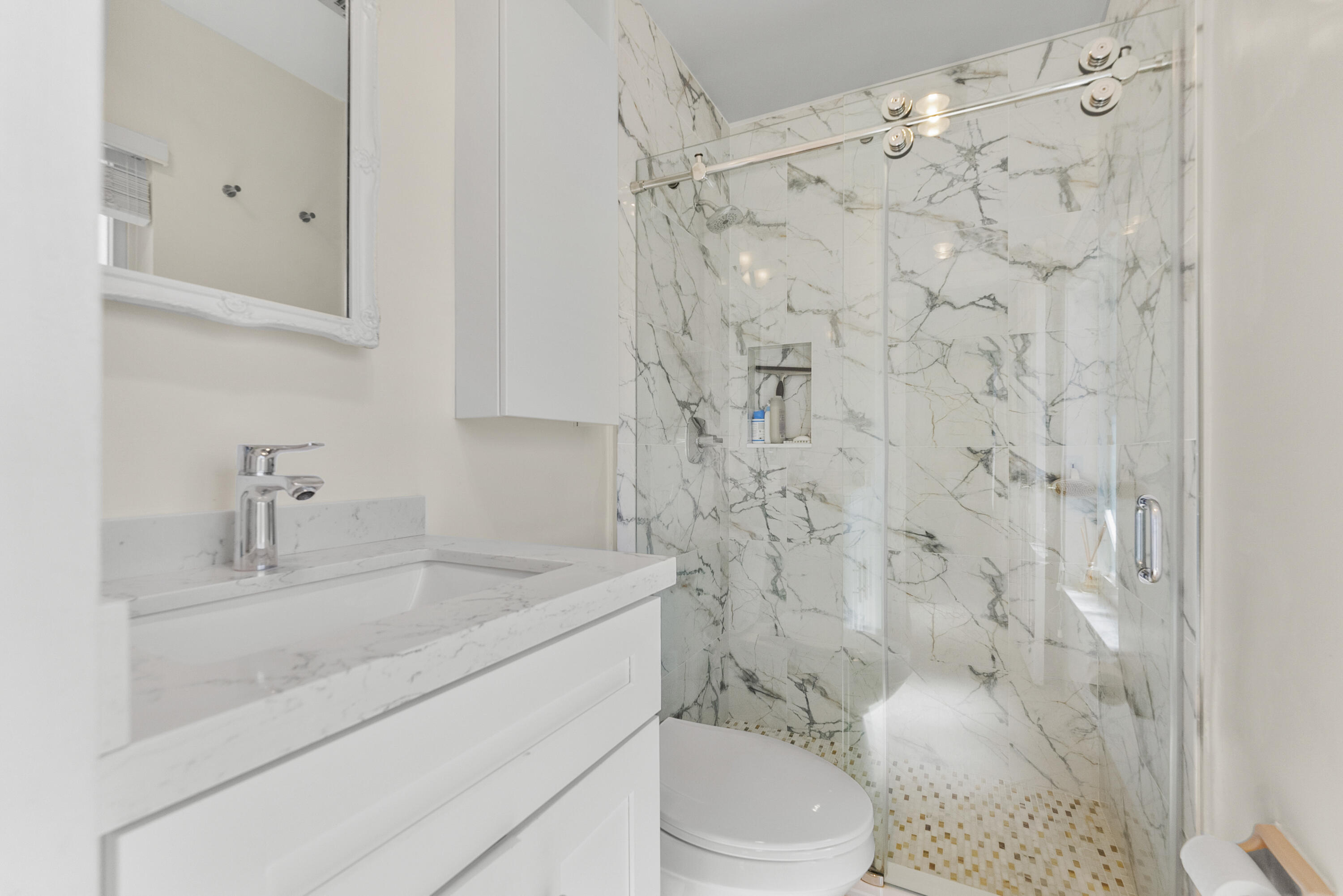 401 NE 10th Terrace