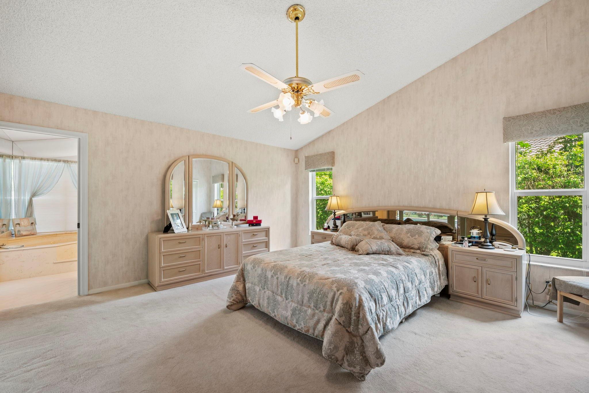 4800 NW 28th Ave