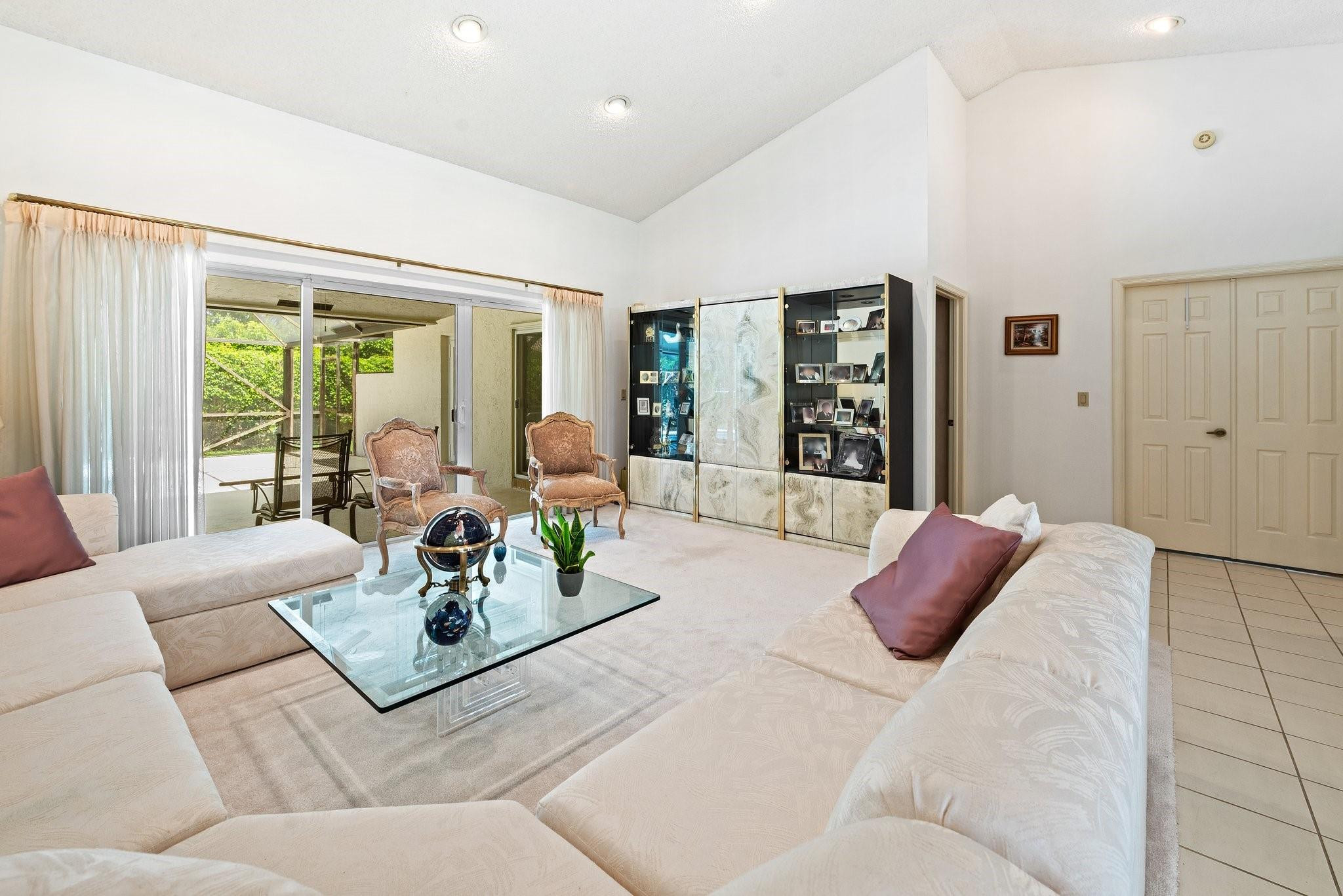 4800 NW 28th Ave