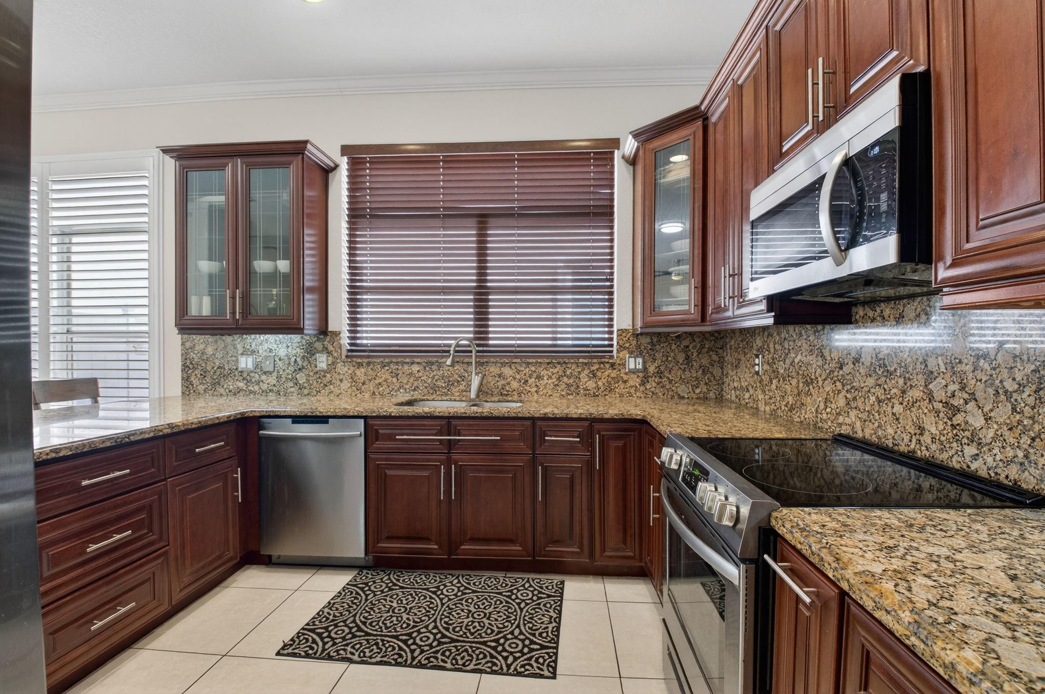 9696 Vineyard Court