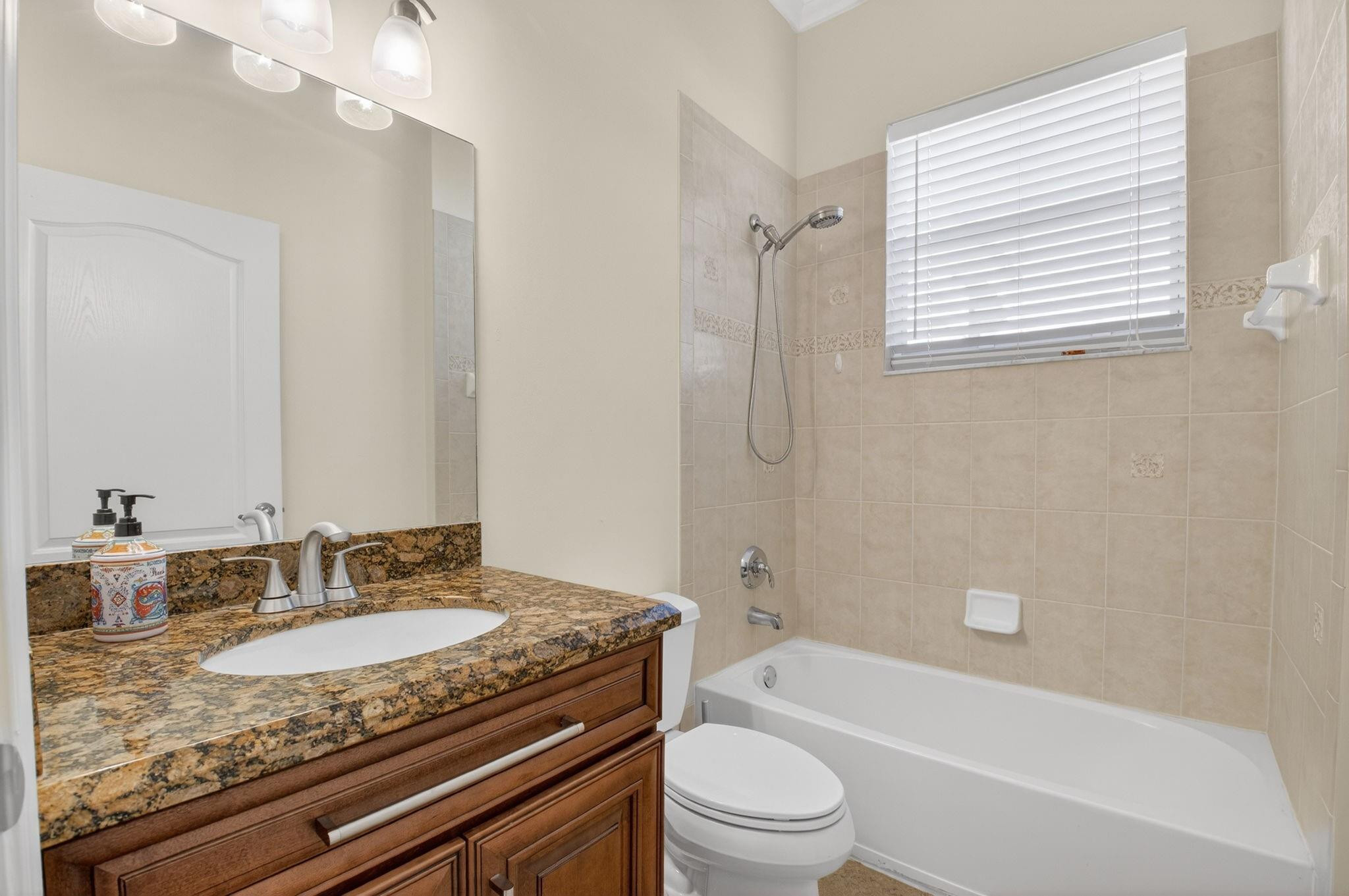 9696 Vineyard Court