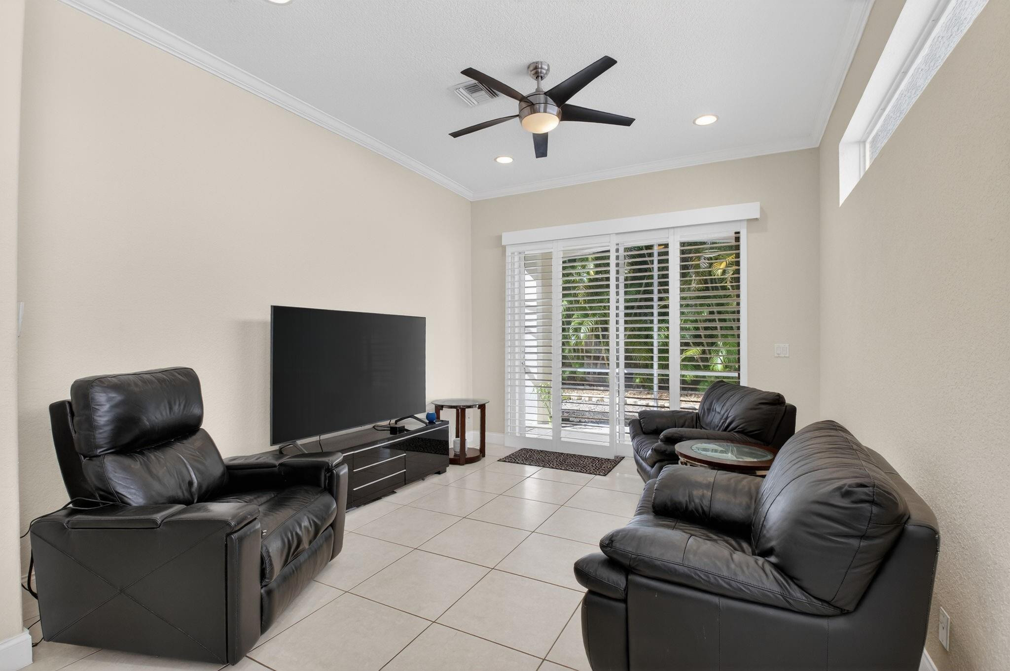 9696 Vineyard Court