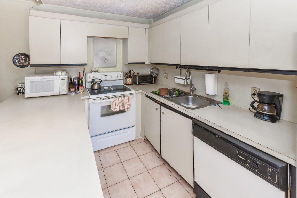 2520 SW 15th Street Unit: 2520