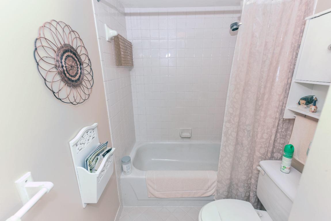 2520 SW 15th Street Unit: 2520