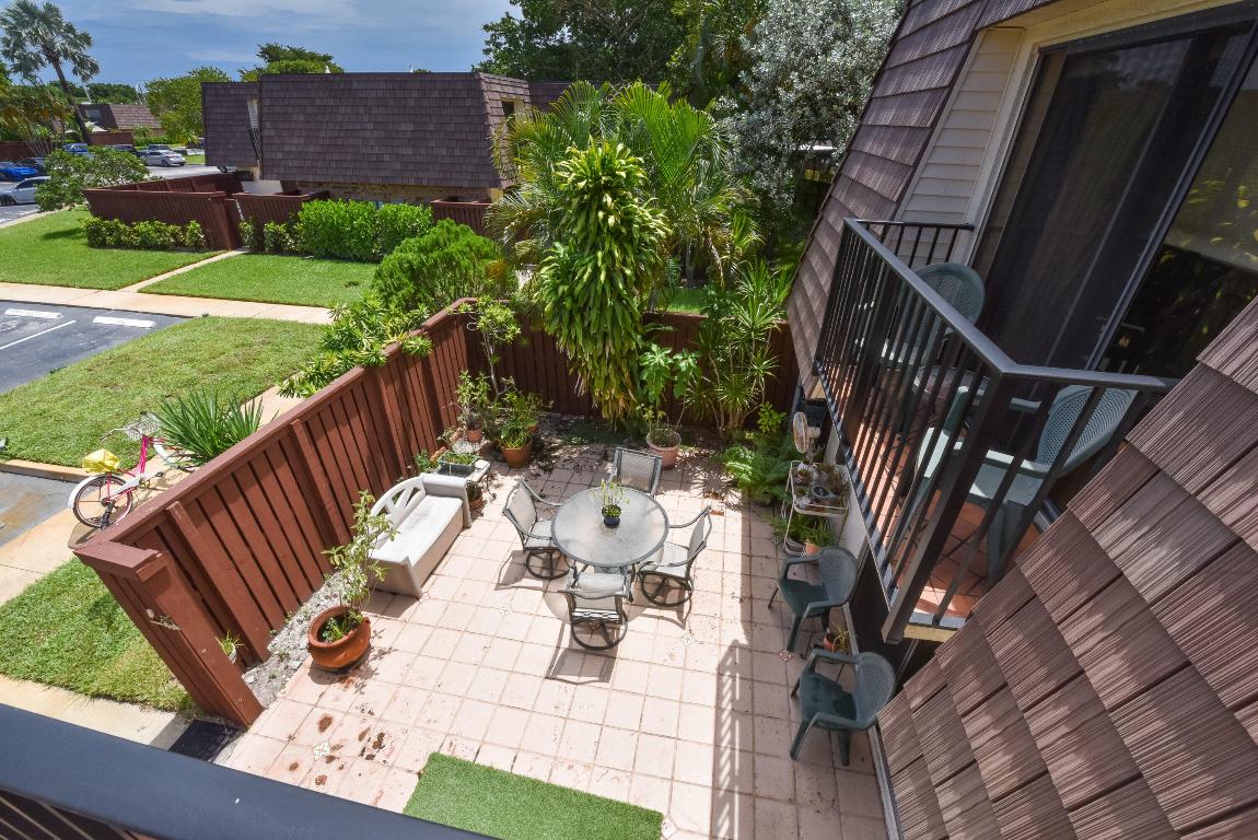 2520 SW 15th Street Unit: 2520