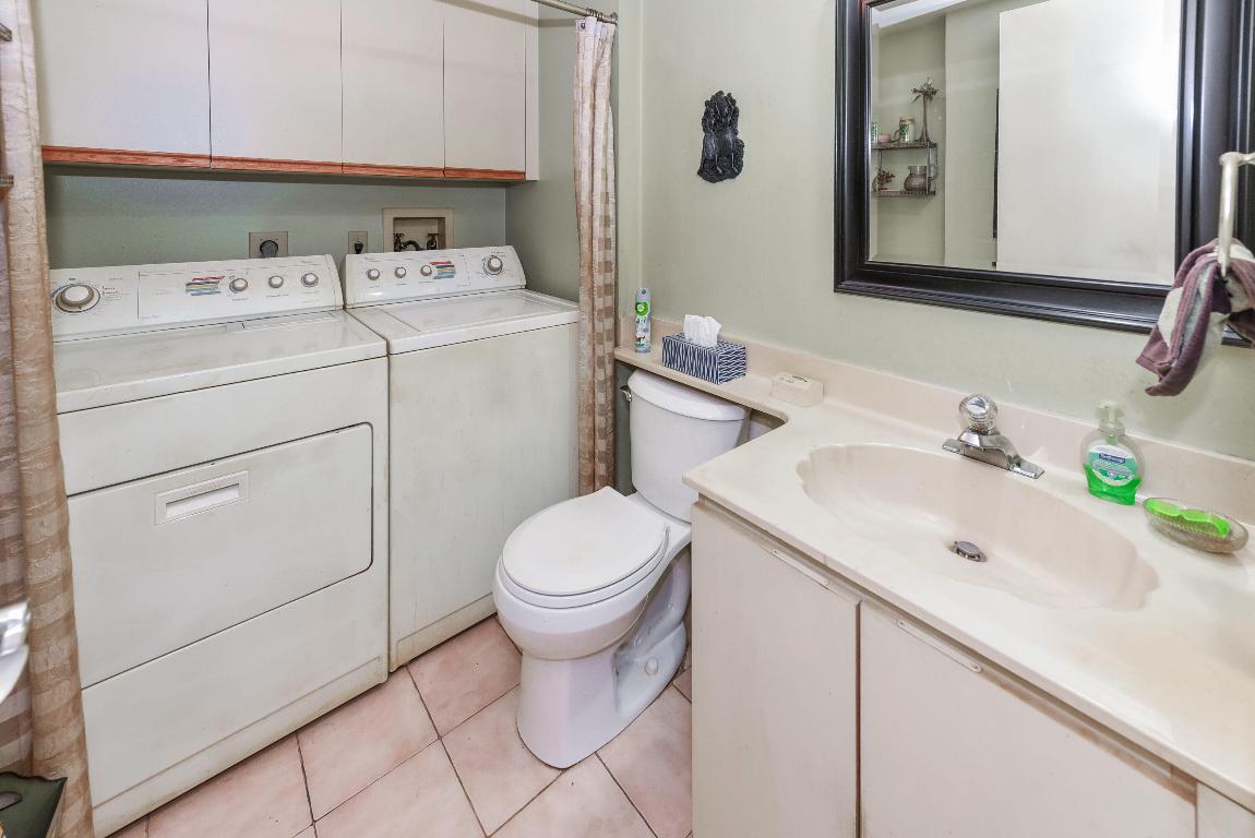 2520 SW 15th Street Unit: 2520