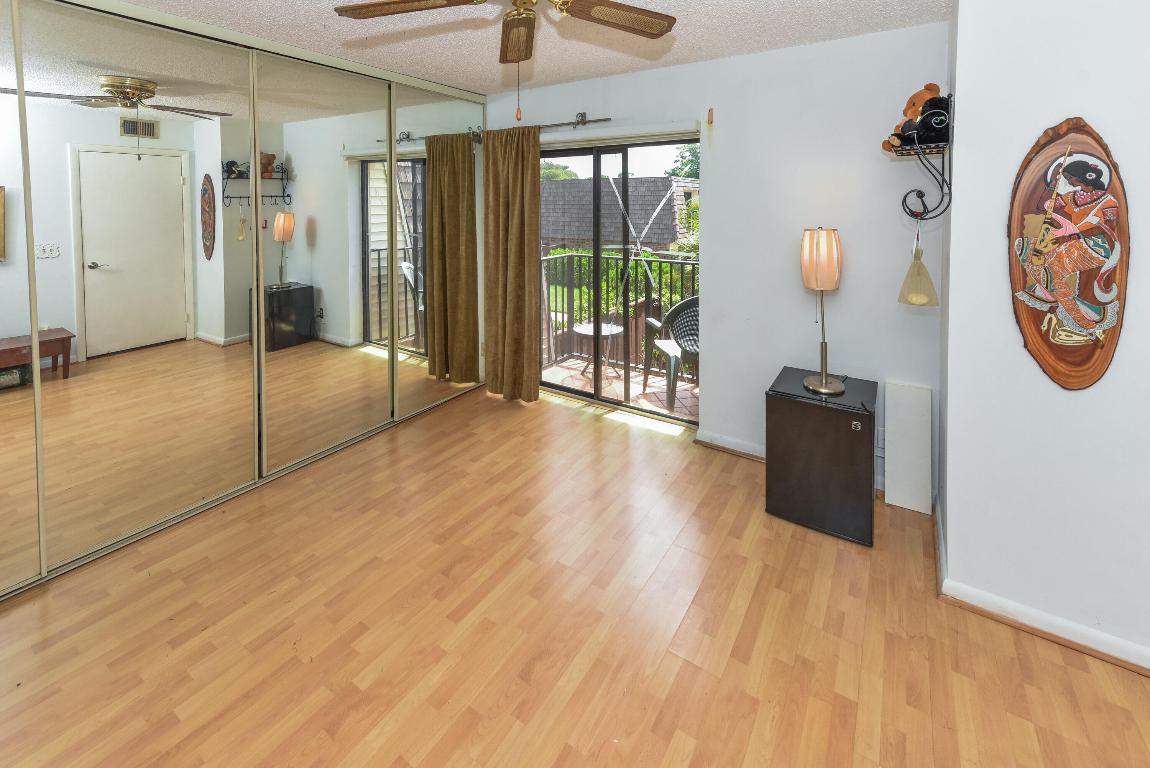 2520 SW 15th Street Unit: 2520