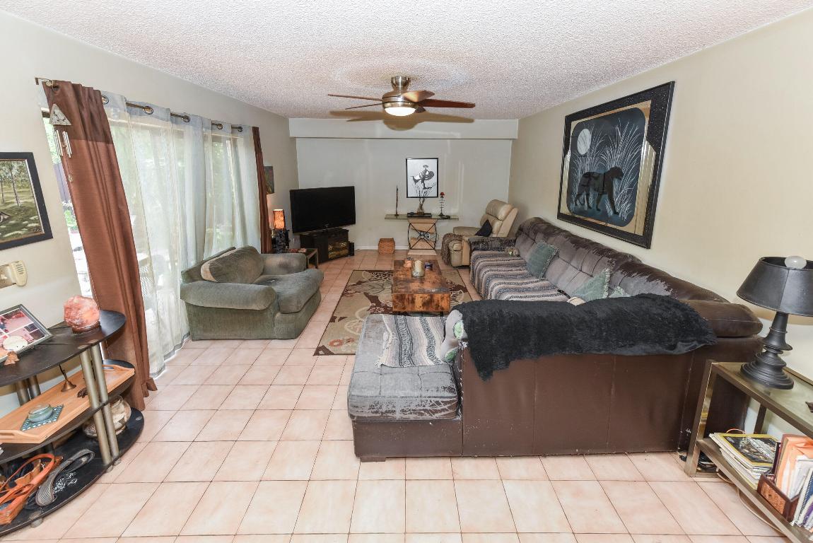 2520 SW 15th Street Unit: 2520