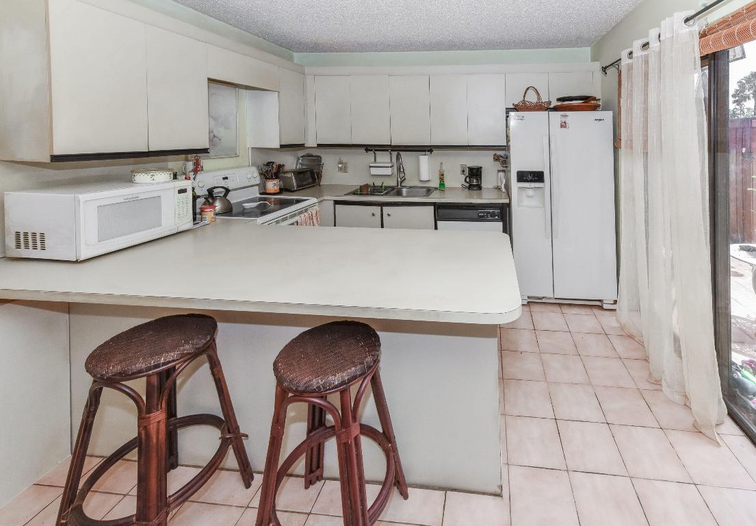 2520 SW 15th Street Unit: 2520